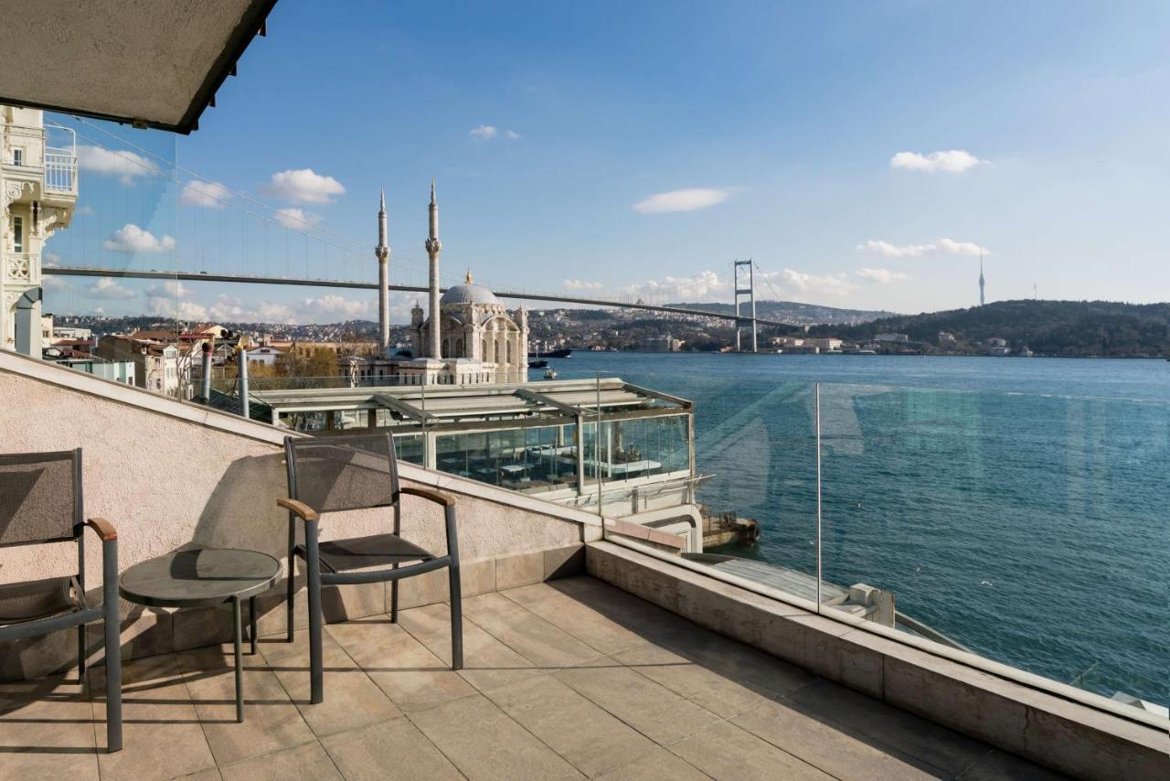 Radisson Blu Bosphorus Hotel อิสตันบูล ภายนอก รูปภาพ View of the Bosphorus from the hotel